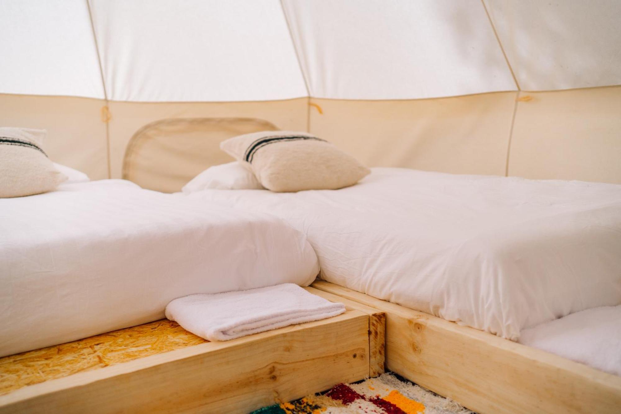 Glamping Zone Montanejos Hotell Exteriör bild